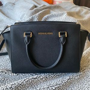 Michael Kors crossbody handbag